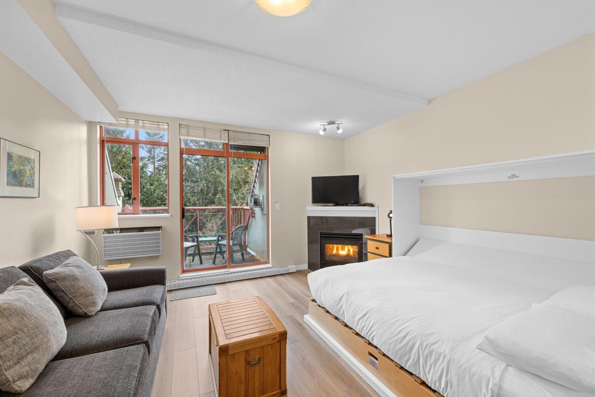 Alpenglow Lodge Studio With Park View By Mva Whistler Exterior foto